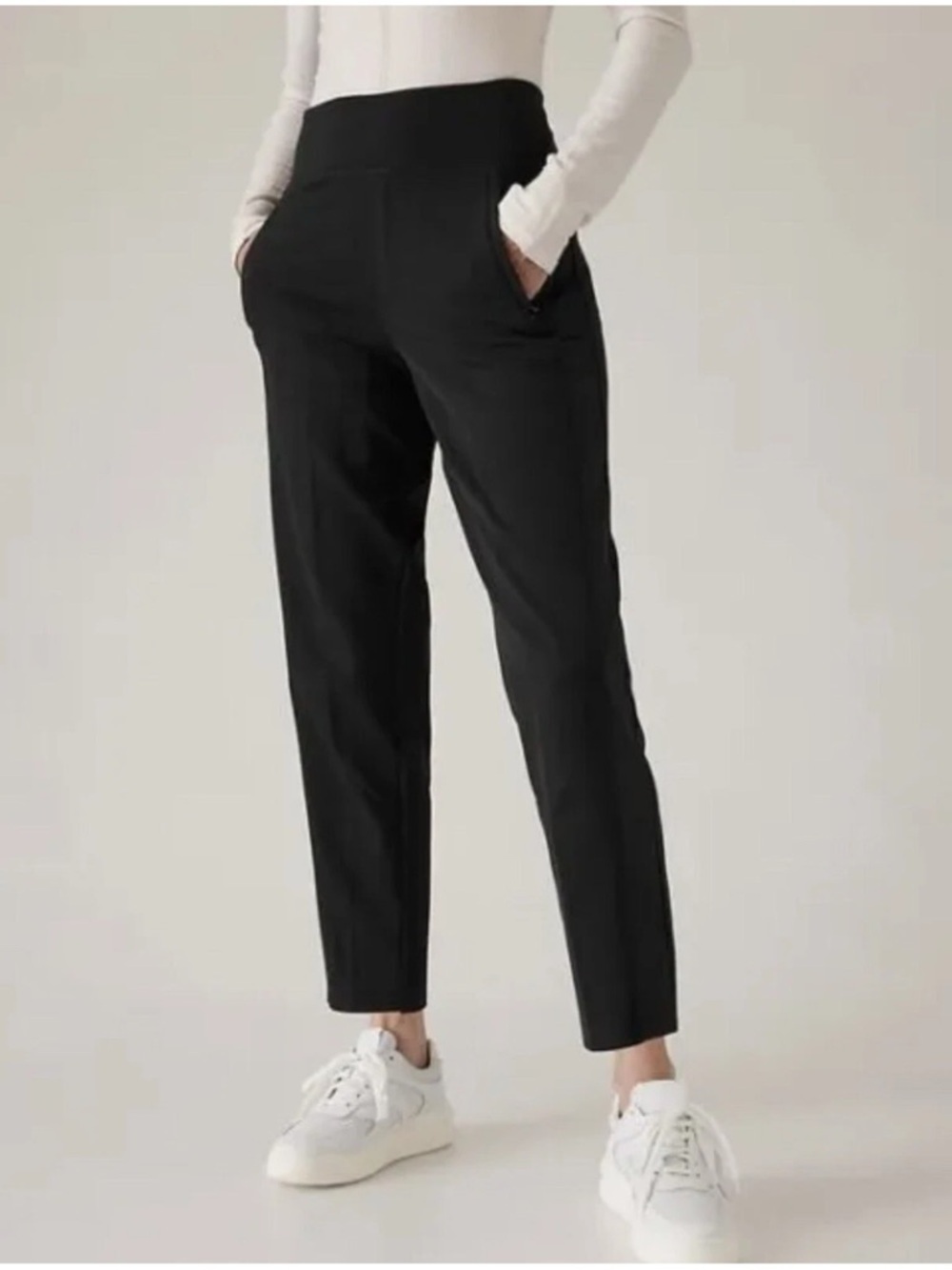 NWOT Athleta Endless Satin Side Stripe Pant Black Casual Athleisure Women’s 6